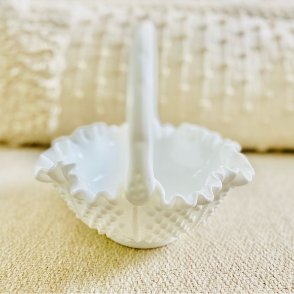 Fenton Milk Glass Brides Basket - Picture 6 of 8
